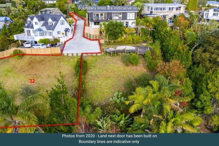 Photo of property in 32 Awaruku Road, Torbay, Auckland, 0630