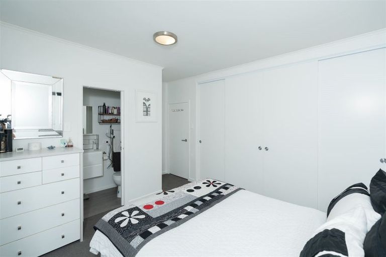 Photo of property in 18 Morrinsville Road, Hillcrest, Hamilton, 3216