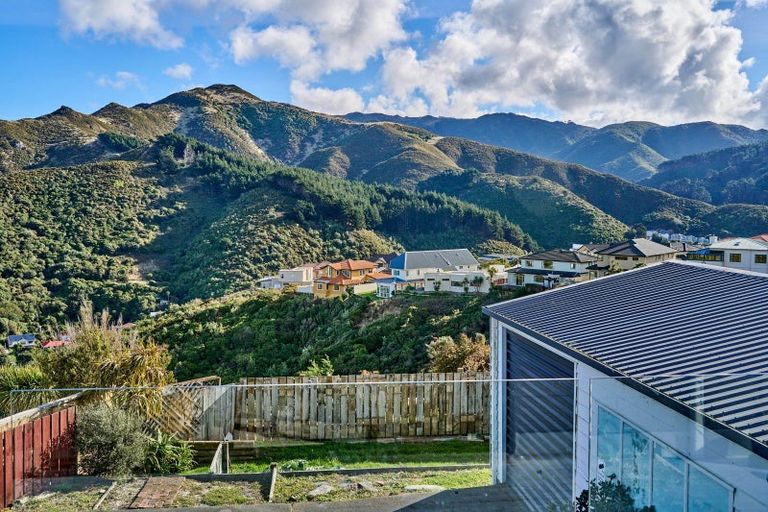 Photo of property in 79 Frobisher Street, Island Bay, Wellington, 6023