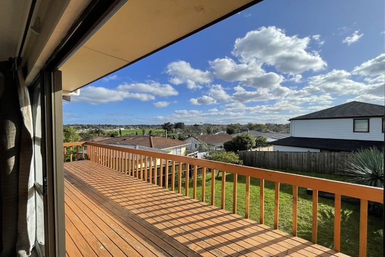 Photo of property in 148 Aviemore Drive, Highland Park, Auckland, 2010