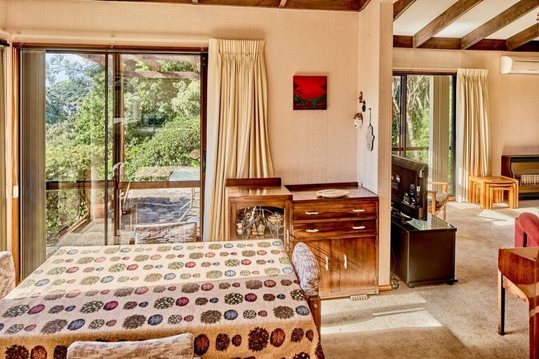 Photo of property in 3 Picketboat Lane, Whitby, Porirua, 5024