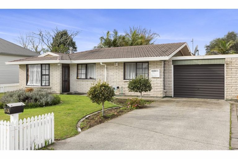 Photo of property in 84a Hakanoa Street, Huntly, 3700