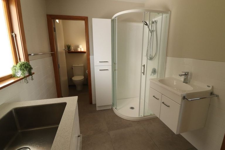 Photo of property in 17 East Street, Terrace End, Palmerston North, 4410