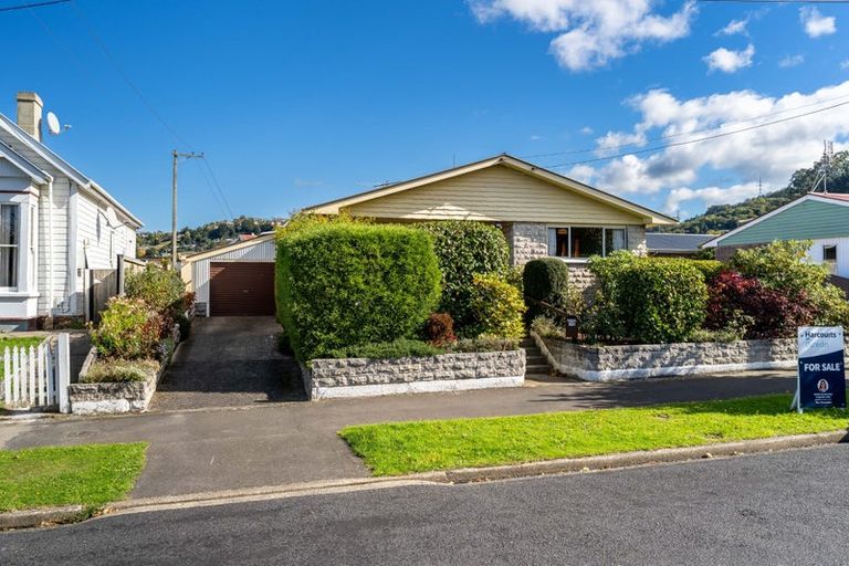 Photo of property in 15b Baker Street, Caversham, Dunedin, 9012