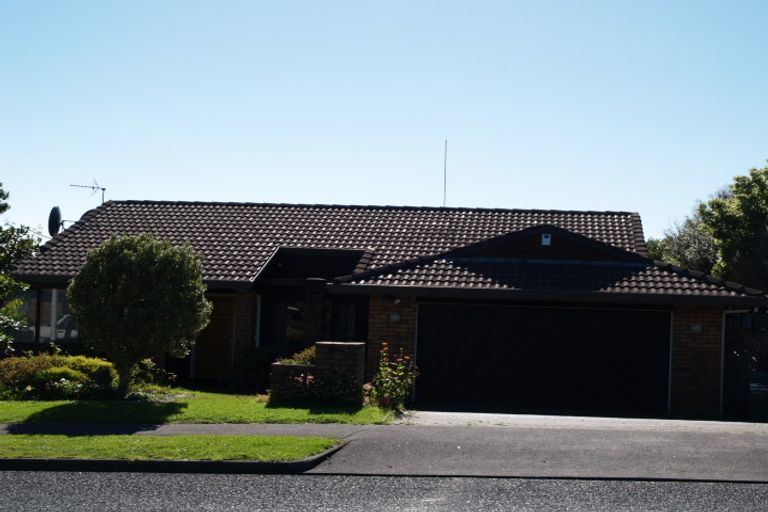 Photo of property in 5 Orangewood Drive, Northpark, Auckland, 2013