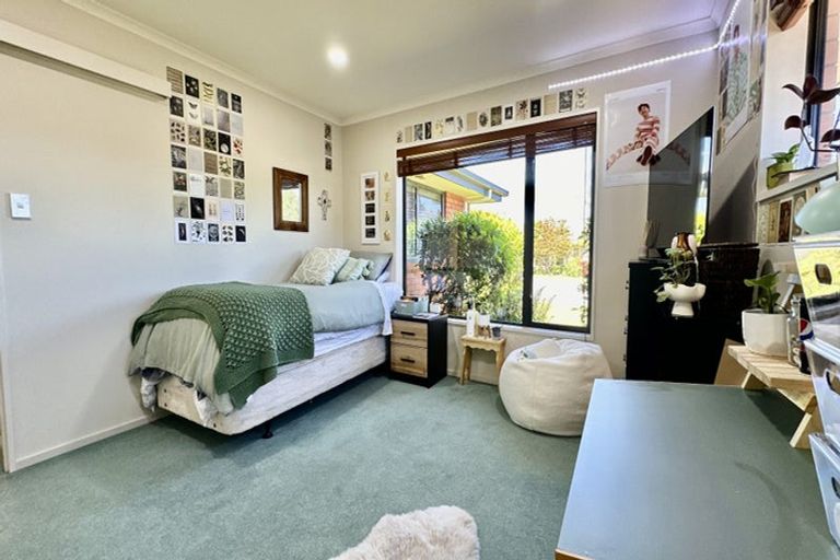 Photo of property in 18 Millibrook Place, Tinwald, Ashburton, 7700