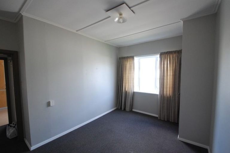 Photo of property in 517 Riverside Drive North, Fairfield, Lower Hutt, 5011