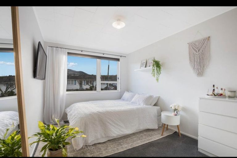 Photo of property in 33b Burns Grove, Trentham, Upper Hutt, 5018