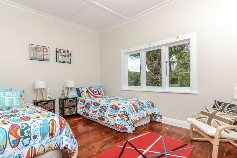 Photo of property in 13 Miro Street, New Lynn, Auckland, 0600
