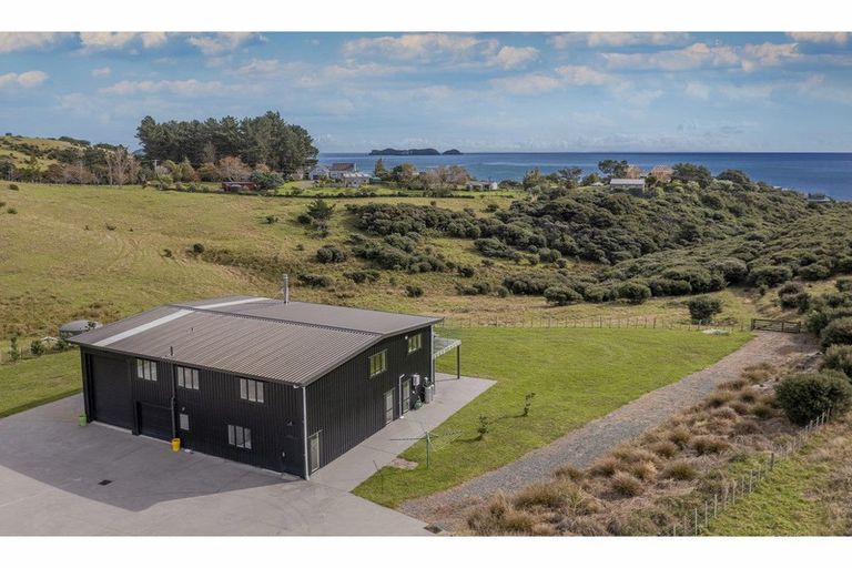 Photo of property in 1579 Colville Road, Amodeo Bay, Coromandel, 3584