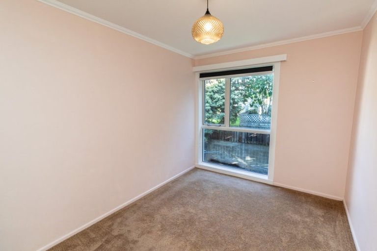 Photo of property in Victoria Court, 7/4 Queen Street, Mount Victoria, Wellington, 6011
