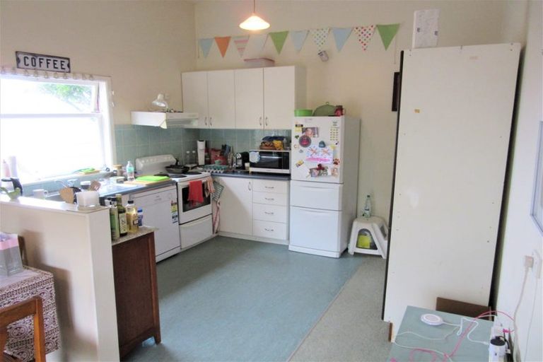 Photo of property in 250 Adelaide Road, Newtown, Wellington, 6021