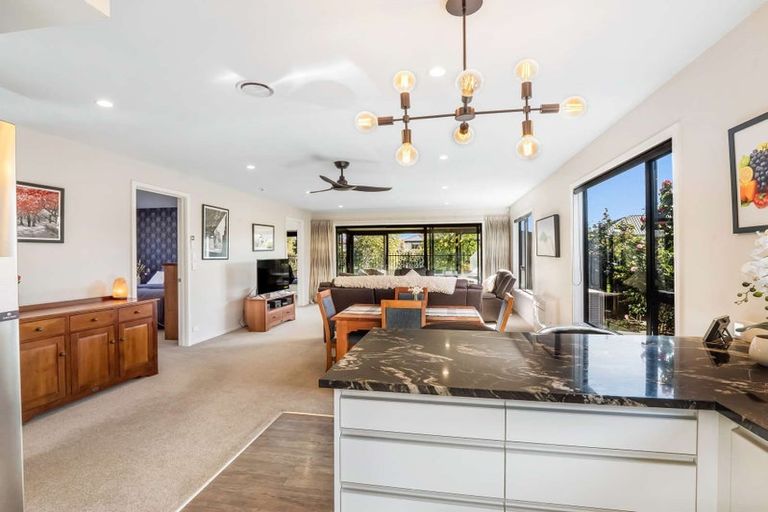 Photo of property in 10 Koreke Lane, Halswell, Christchurch, 8025