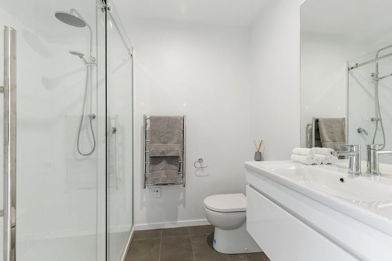 Photo of property in 2/96 Washington Avenue, Brooklyn, Wellington, 6021