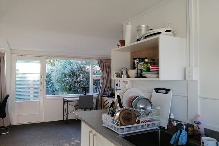 Photo of property in 8/23 Frederick Street, Waltham, Christchurch, 8011