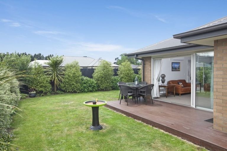 Photo of property in 19 Te Whariki Street, Marshland, Christchurch, 8083
