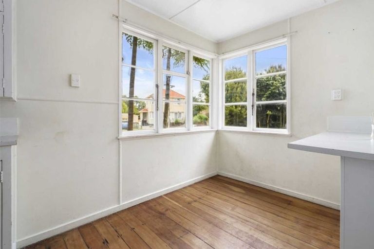 Photo of property in 5 Denz Street, Maeroa, Hamilton, 3200