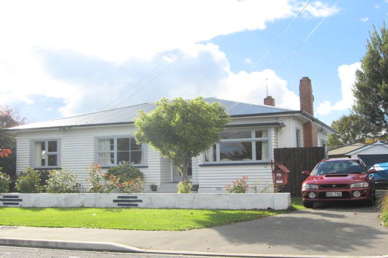 Photo of property in 177 Hastings Street East, Waltham, Christchurch, 8023