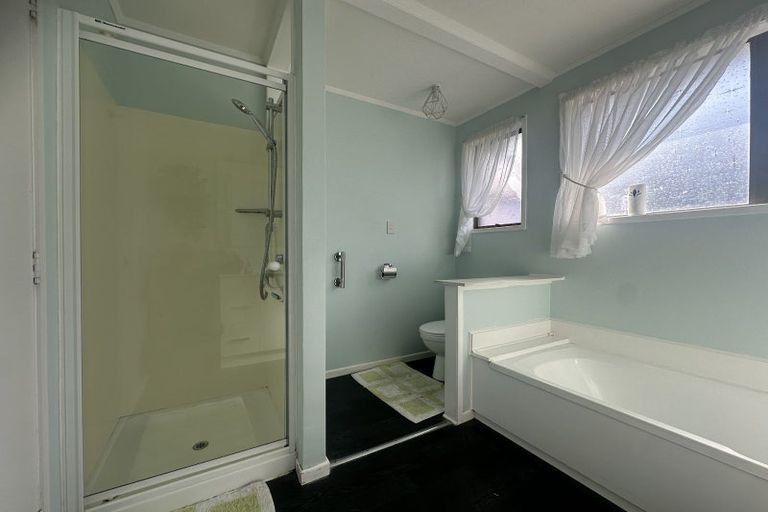 Photo of property in 46 Bellfield Road, Opaheke, Papakura, 2113