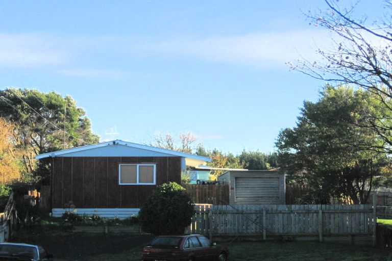 Photo of property in 47 Gray Avenue, Paraparaumu Beach, Paraparaumu, 5032