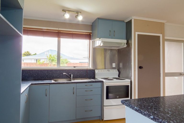 Photo of property in 17 Farnworth Crescent, Whakatane, 3120