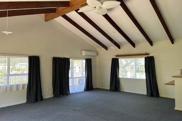 Photo of property in 38 Buller Street, Picton, 7220