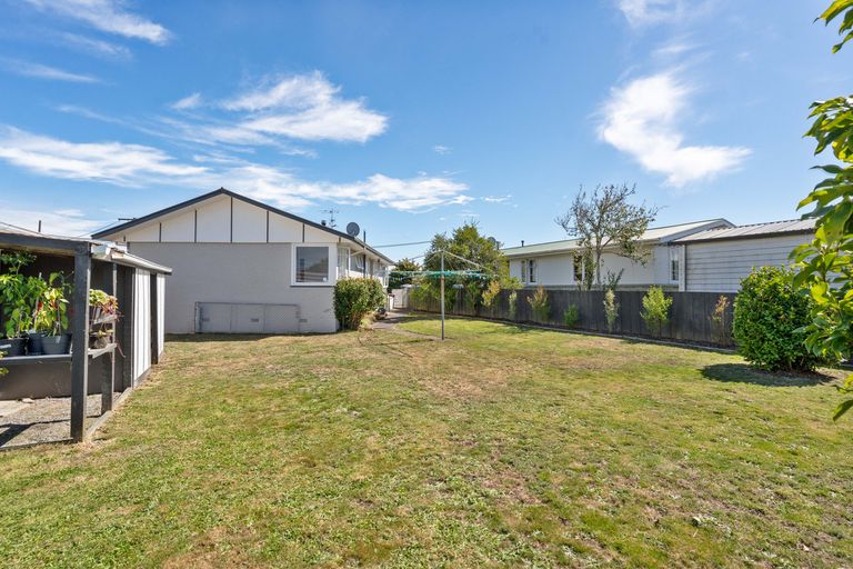 Photo of property in 16 Wavell Crescent, Lansdowne, Masterton, 5810