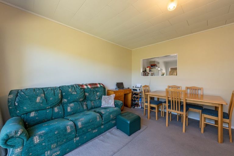 Photo of property in 7/10 Petherick Crescent, Johnsonville, Wellington, 6037