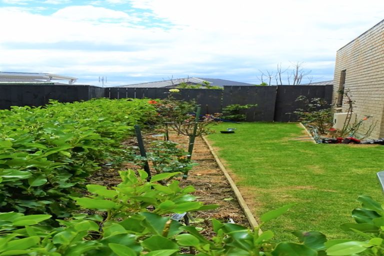 Photo of property in 9 Hirimate Place, Flat Bush, Auckland, 2019