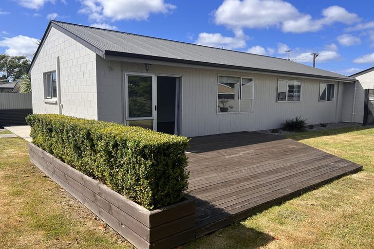 Photo of property in 2/51 Gardiners Road, Bishopdale, Christchurch, 8051