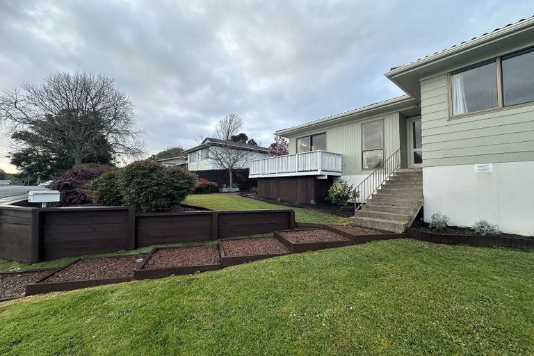 Photo of property in 46 Bellfield Road, Opaheke, Papakura, 2113