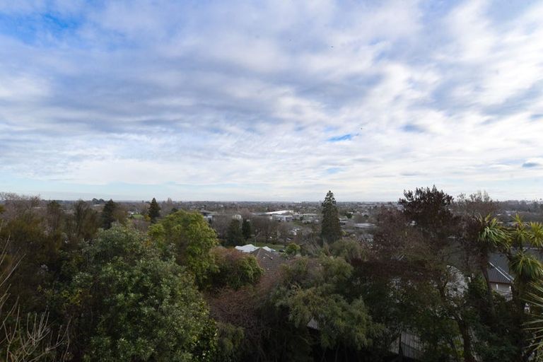 Photo of property in 23 Overdale Drive, Cashmere, Christchurch, 8022
