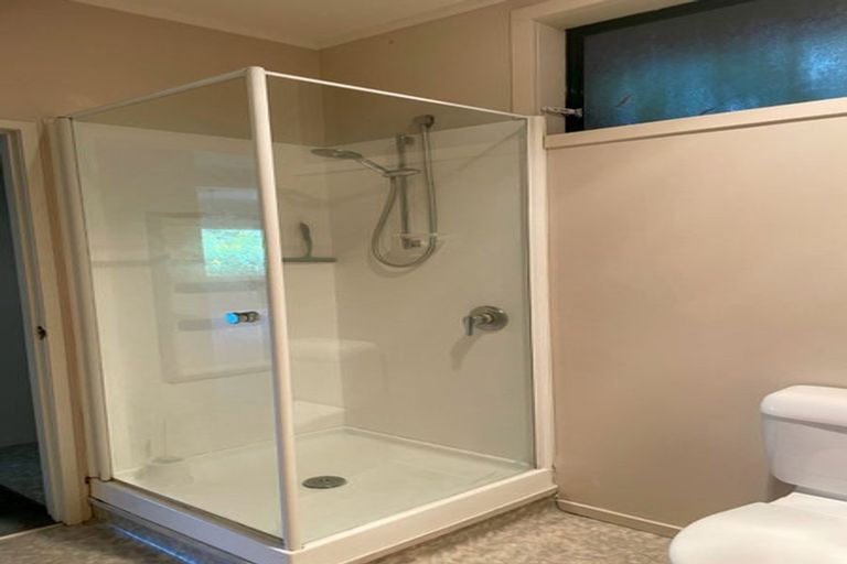 Photo of property in 223 Woodlands Park Road, Titirangi, Auckland, 0604