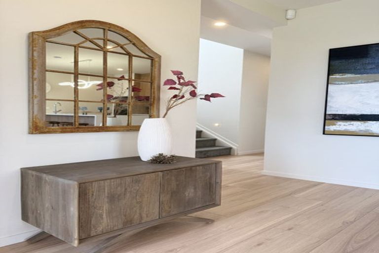 Photo of property in 41 Baumea Rise, Massey, Auckland, 0614