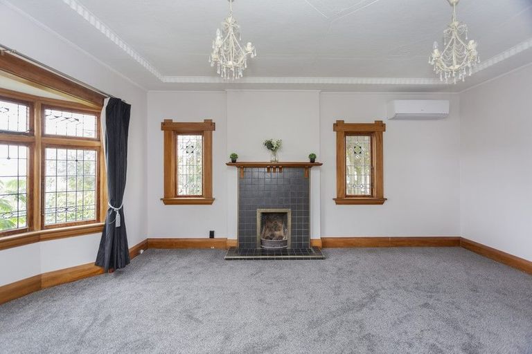Photo of property in 14 Ure Street, South Hill, Oamaru, 9400