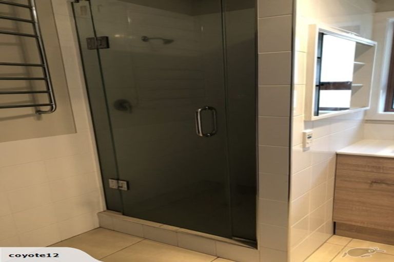 Photo of property in 73 Cambridge Road, Hillcrest, Hamilton, 3216