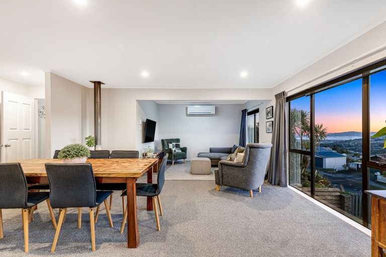 Photo of property in 8 Outram Grove, Kelson, Lower Hutt, 5010