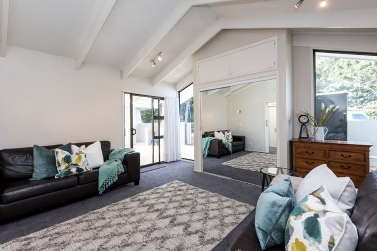 Photo of property in 214 Alfriston Ardmore Road, Ardmore, Papakura, 2582