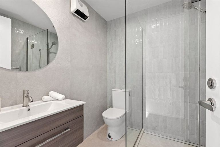 Photo of property in 3/90 Browns Road, St Albans, Christchurch, 8014