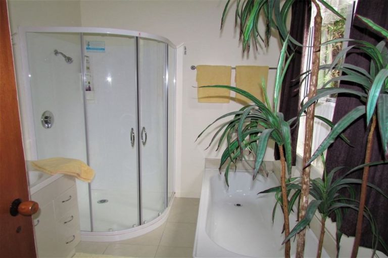 Photo of property in 20 Weenink Road, Karoro, Greymouth, 7805