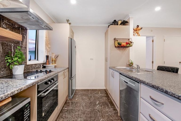 Photo of property in Santa Rosa, 58/340 Gulf Harbour Drive, Gulf Harbour, Whangaparaoa, 0930