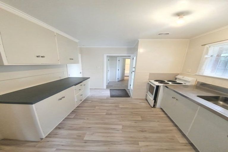 Photo of property in 86 Marne Road, Papakura, 2110