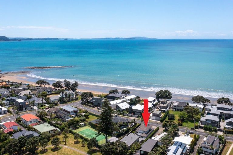 Photo of property in 7 Marellen Drive, Red Beach, 0932