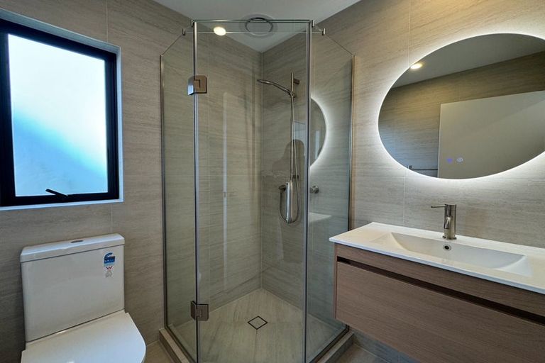 Photo of property in 1/13 Thomas Road, Mangere, Auckland, 2022