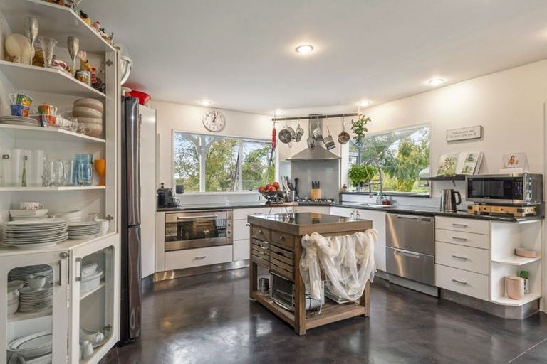 Photo of property in 221 Blackbridge Road, Dairy Flat, Albany, 0794