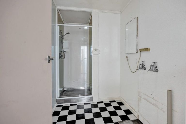 Photo of property in 11 Grant Vc Street, Hawera, 4610