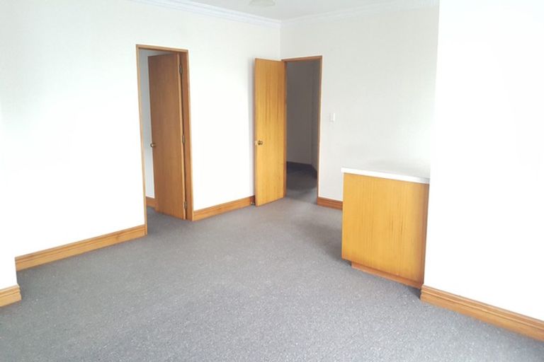 Photo of property in 2/10 Waitui Crescent, Waiwhetu, Lower Hutt, 5010