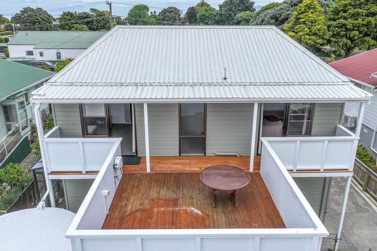 Photo of property in 7 West Crescent, Te Puru, Thames, 3575