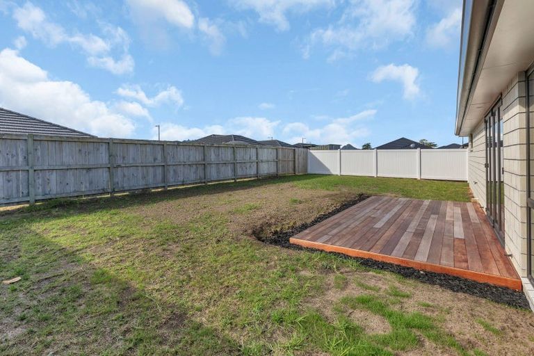 Photo of property in 31 Kapiakauri Road, One Tree Point, 0118