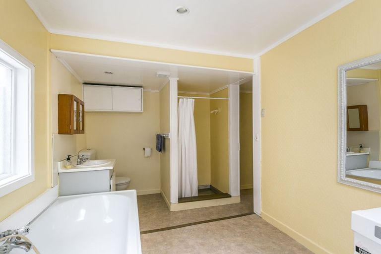 Photo of property in 20 Garfield Street, Brooklyn, Wellington, 6021